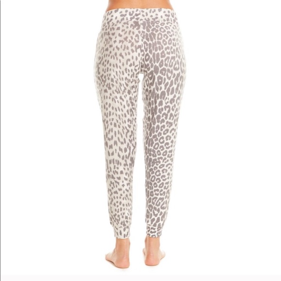 Chaser gray leopard jogger cozy soft sweat pants - Picture 3 of 8